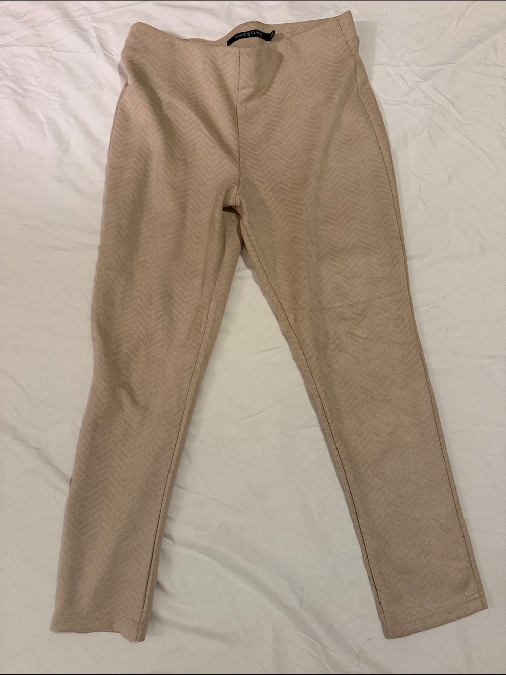 one 5 one Beige Chevron Ponte Leggings